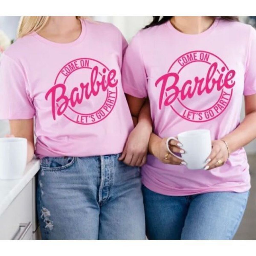 UNBRANDED BARBIE - 🎉HPx2🎉 NWT - L Sz S Tee. Pink Graphic Barbie Short Sleeve